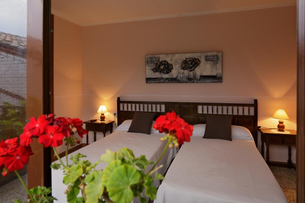 Hostal Populetus Poboleda المظهر الخارجي الصورة